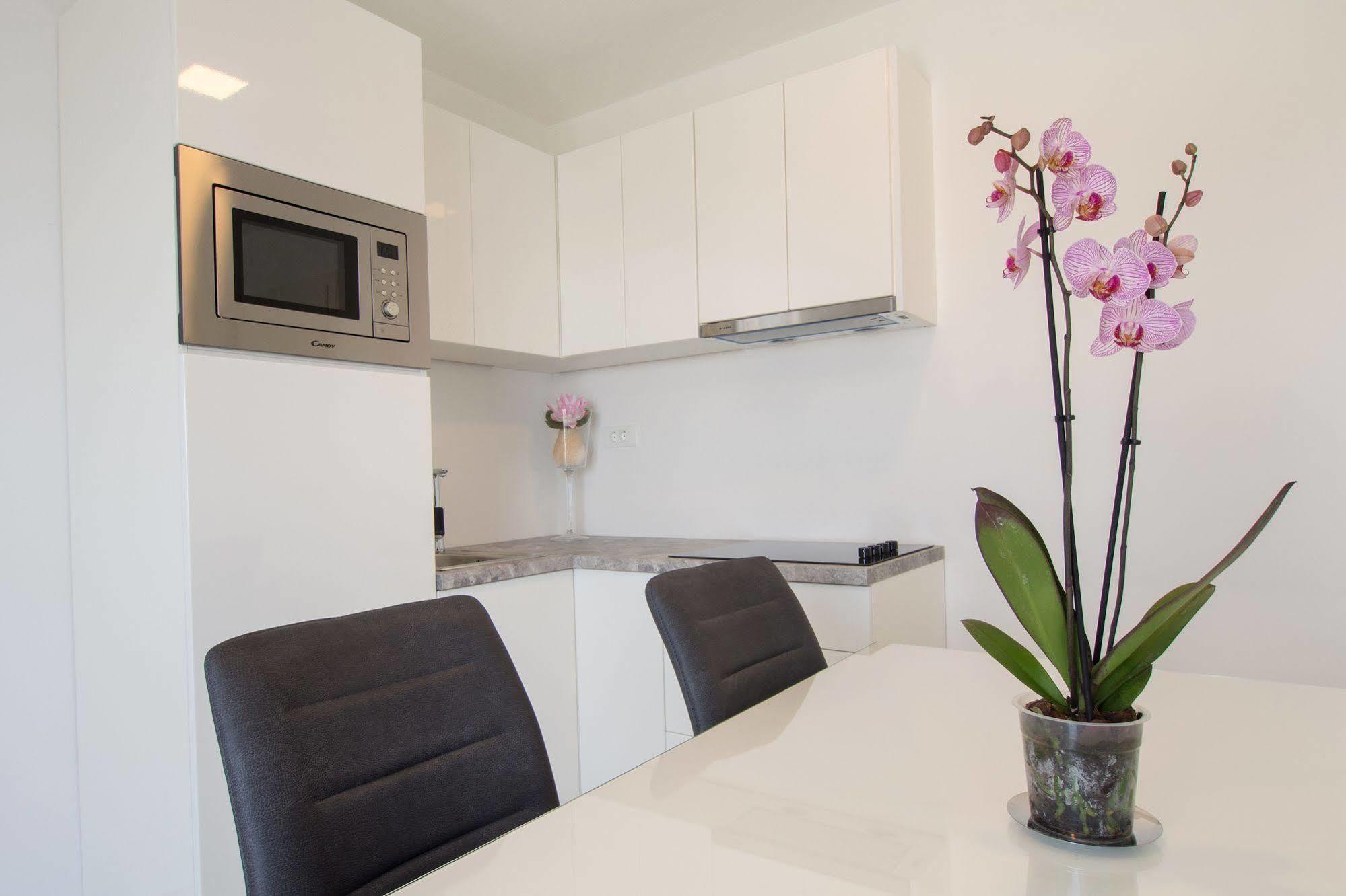 פודסטראנה Villa Lavanda מראה חיצוני תמונה